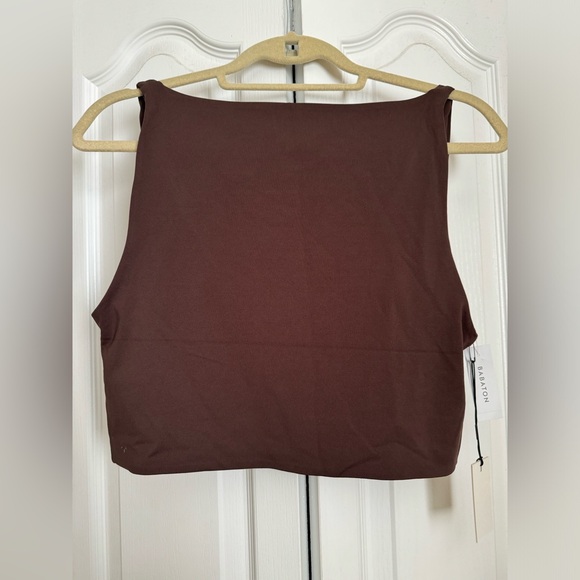 NWT Aritzia Babaton Contour scoopneck crop tank XL Rich mocha brown - Picture 2 of 4
